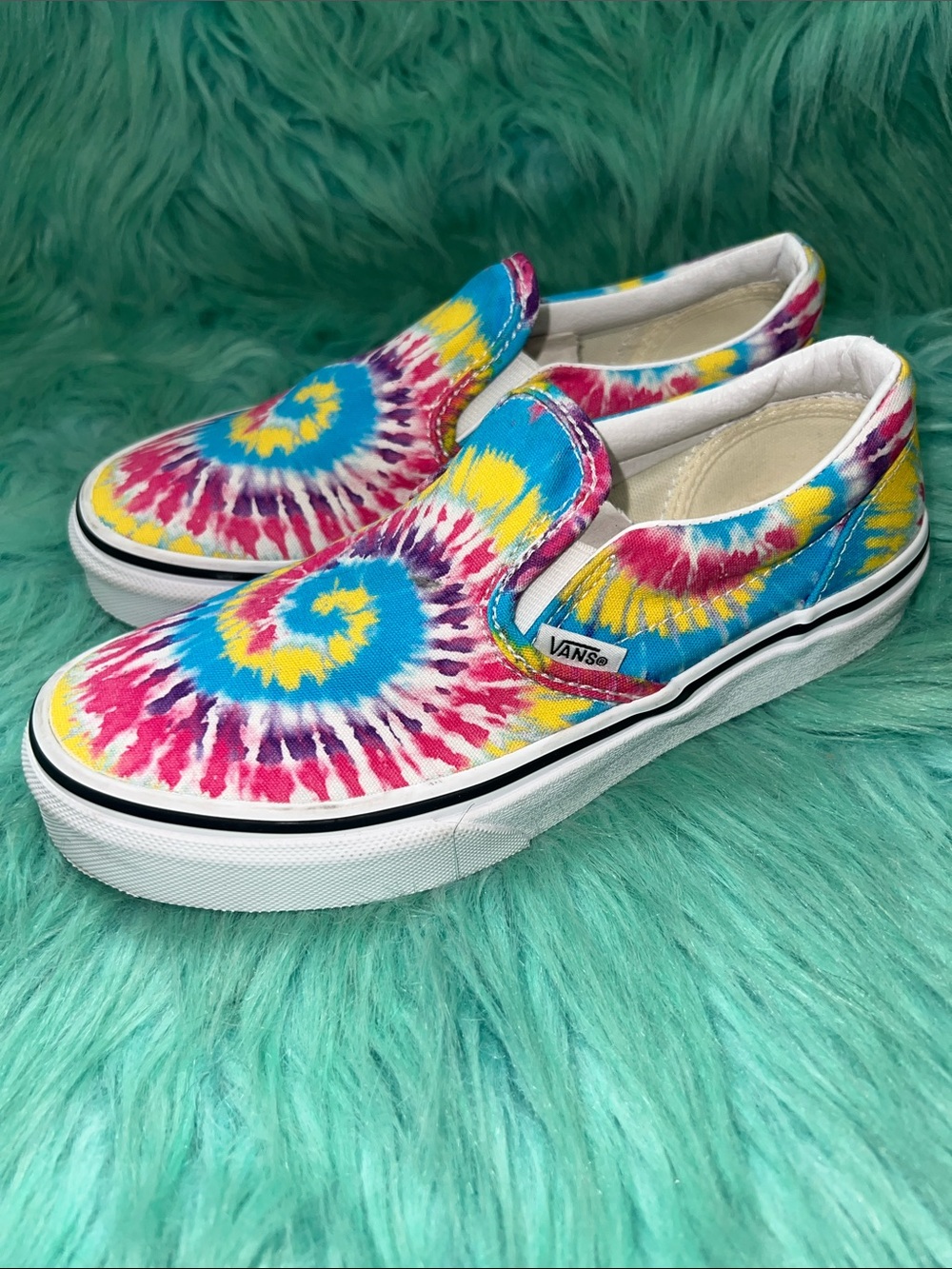 Vans Kids Tie-Dye Slip-On Sneakers in Pink, Blue & Yellow Size 3